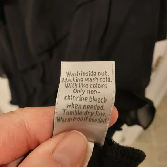 Plus size, diagonal cascading ruffle tank top - Picture 5 of 7